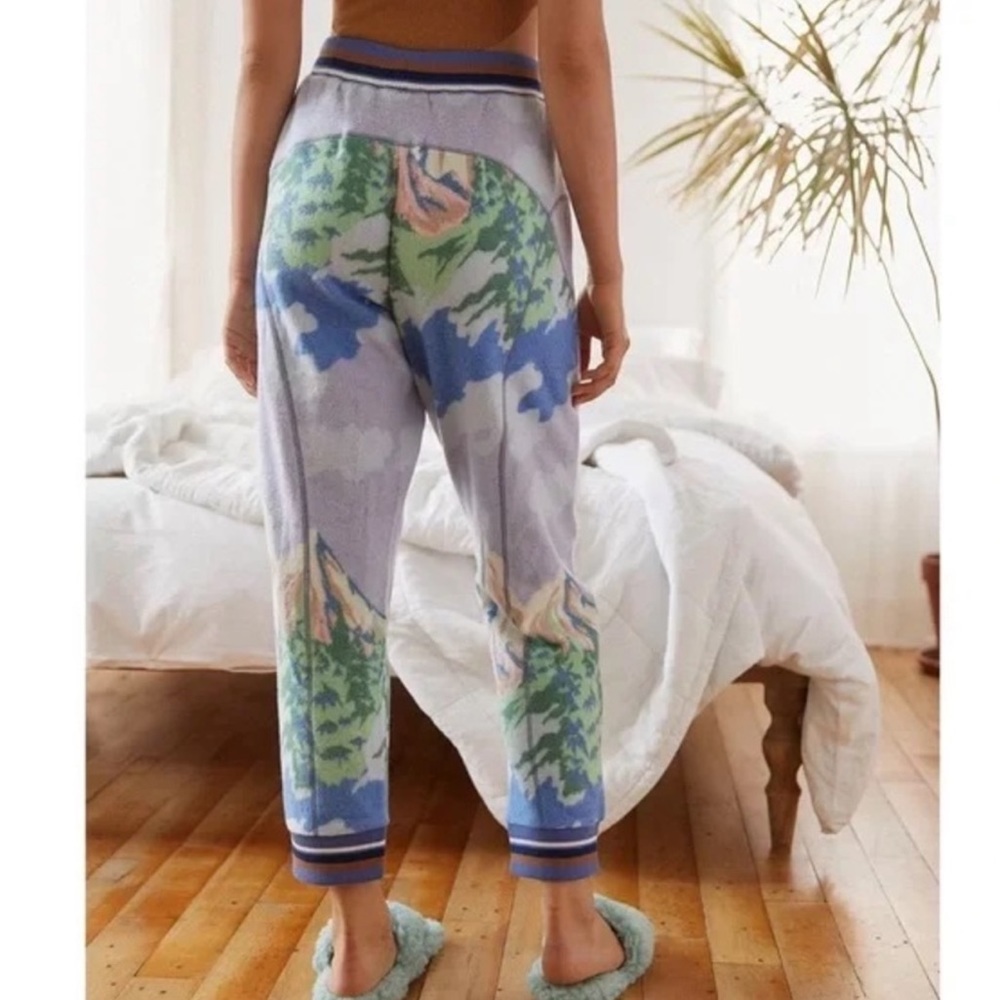 Urban Outfitters Out from Under outlander jogger size M
